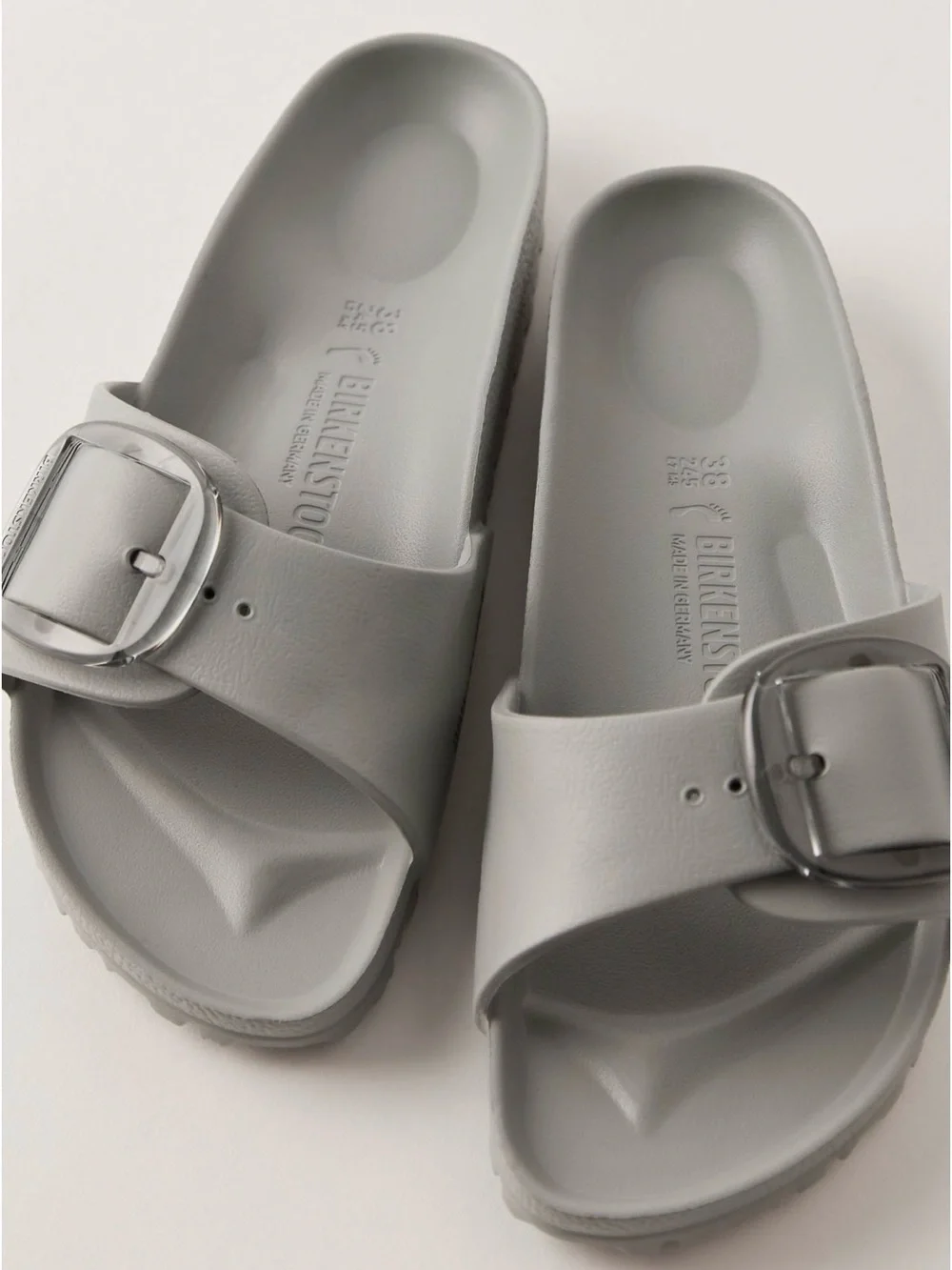 Birkenstock Single-Buckle Slide Sandals in Light blueish Gray